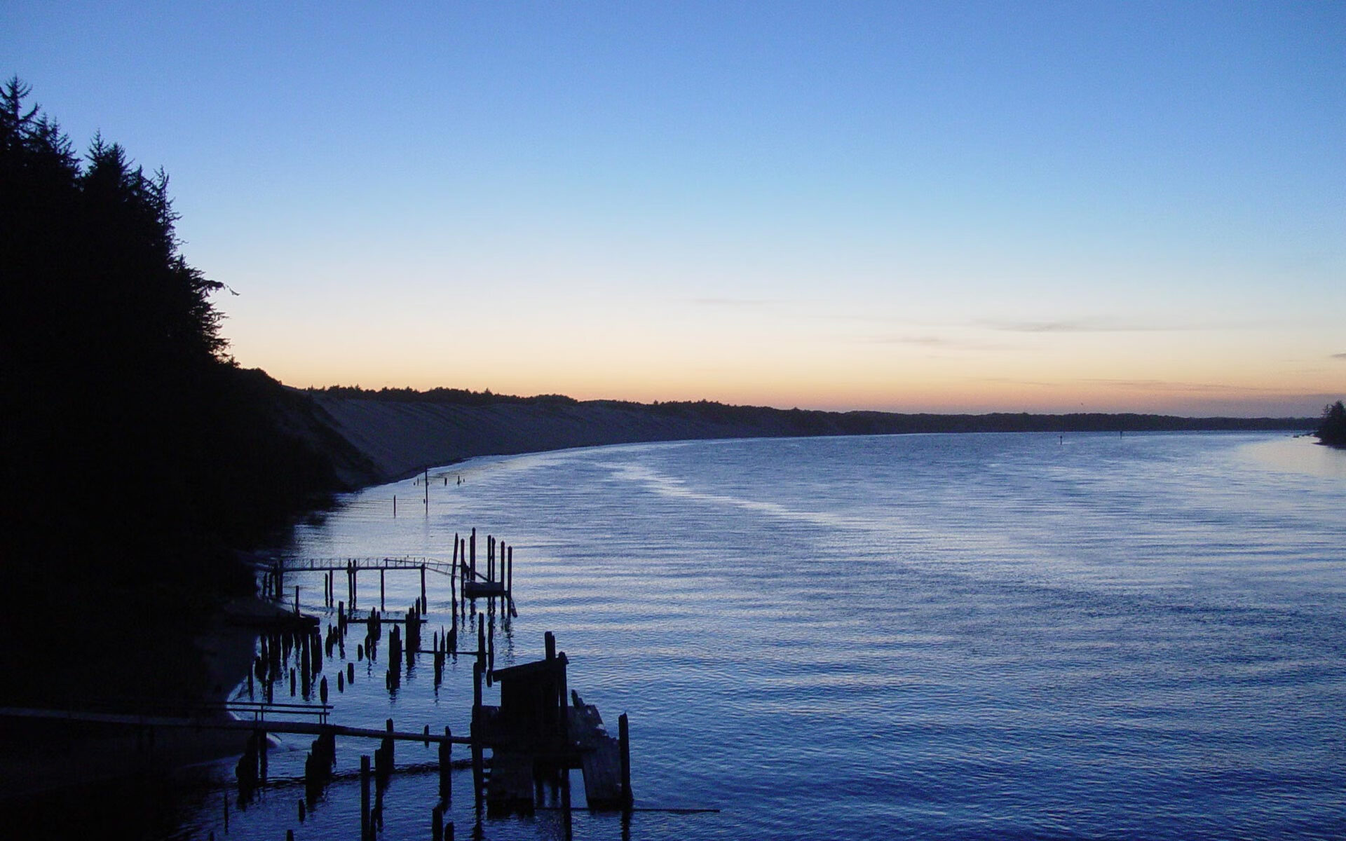 斯文施瓦茨决赛自信亮相,斯文百科